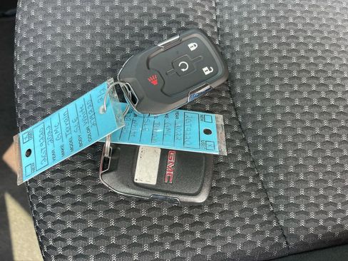 Used 2022 GMC Terrain SLE w/ Driver Convenience Package image 35