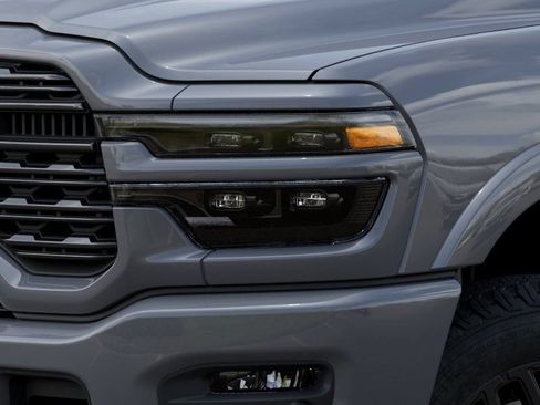 New 2026 RAM 2500 Limited AWD/4WD image 11