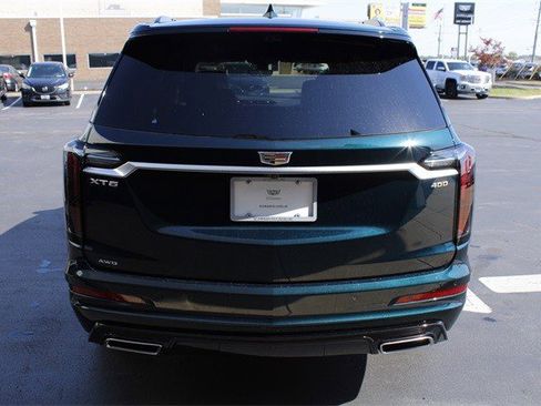New 2025 Cadillac XT6 Sport w/ Platinum Package image 3