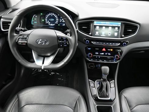 Used 2018 Hyundai Ioniq Limited w/ Limited Ultimate Package 03 FWD image 7