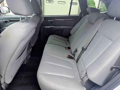 Used 2012 Hyundai Santa Fe GLS FWD image 13