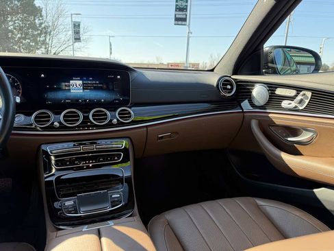 Used 2022 Mercedes-Benz E 450 4MATIC Sedan w/ Warmth & Comfort Package image 23