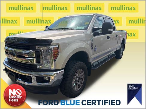 Used 2018 Ford F250 XLT w/ XLT Value Package image 1