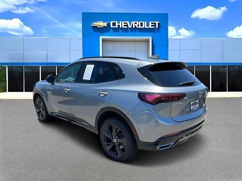 Used 2025 Buick Envision Sport Touring AWD/4WD image 5