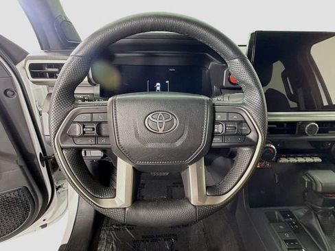 Certified 2024 Toyota Tacoma TRD Off-Road w/ TRD Off Road Upgrade Package AWD/4WD image 13