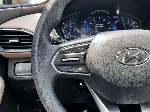 Used 2019 Hyundai Santa Fe SEL FWD image 10