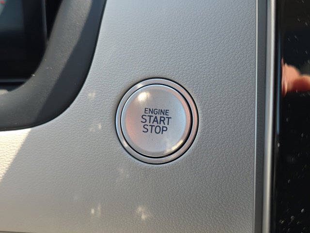 Certified 2024 Hyundai Tucson Limited FWD image 15