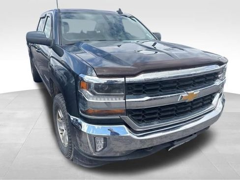Used 2017 Chevrolet Silverado 1500 LT w/ All Star Edition AWD/4WD image 16