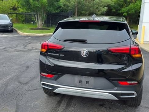 Used 2023 Buick Encore GX Preferred w/ Cold Weather Comfort Package FWD image 5