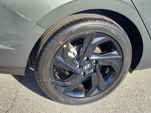 New 2026 Hyundai Elantra Sport FWD image 24