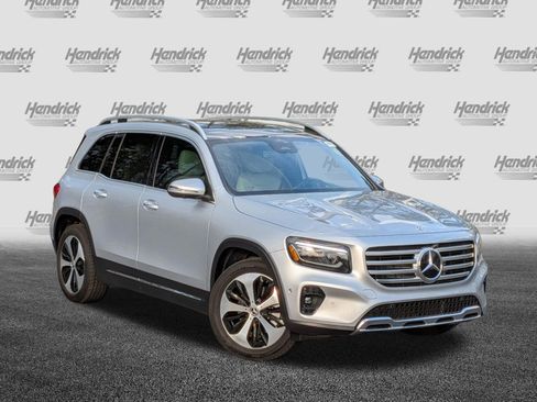 Certified 2026 Mercedes-Benz GLB 250 image 2