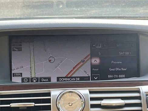 Used 2015 Lexus LS 460 w/ Comfort Package RWD image 12