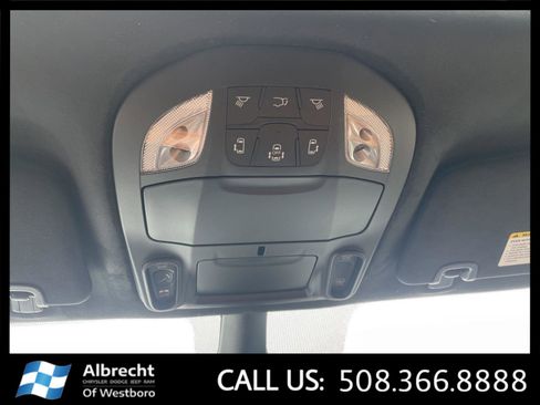 New 2026 Chrysler Pacifica Pinnacle AWD/4WD image 25
