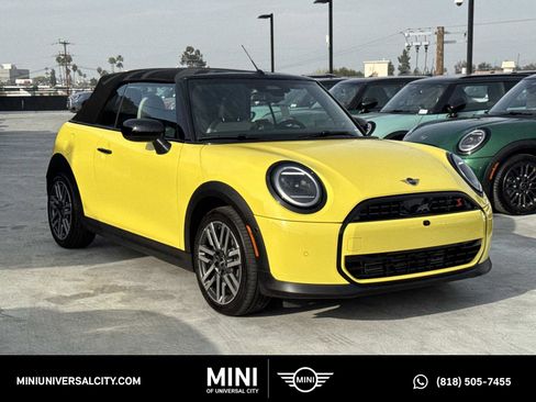 Used 2025 MINI Cooper S image 1