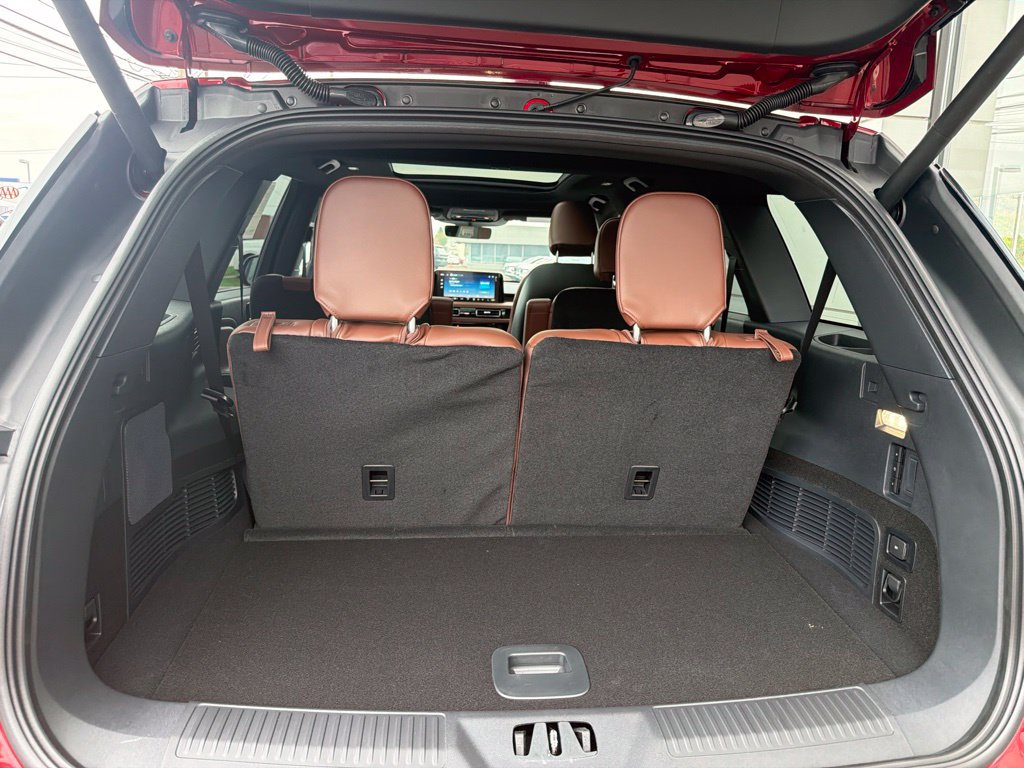 New 2027 Lincoln Aviator Reserve w/ Illumination Package AWD/4WD image 12