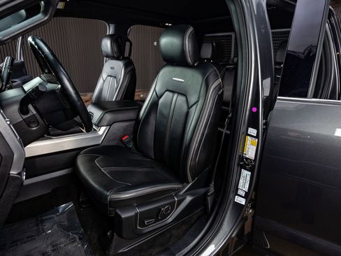 Used 2017 Ford F350 Platinum w/ Platinum Ultimate Package image 30