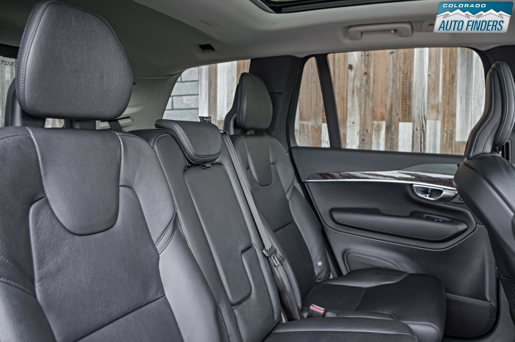 Used 2019 Volvo XC90 T6 Momentum AWD/4WD image 21