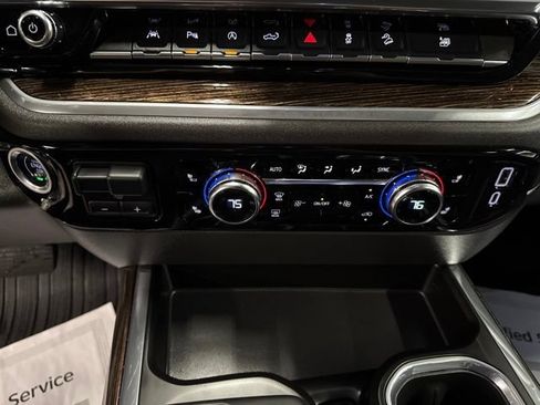 Used 2025 GMC Sierra 1500 Elevation AWD/4WD image 16