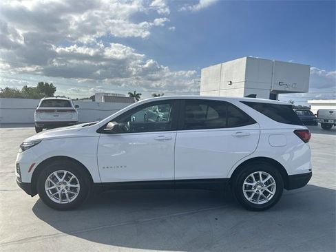 Used 2023 Chevrolet Equinox LS w/ LS Convenience Package image 20