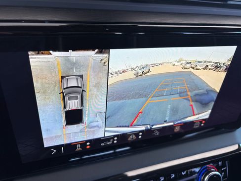 Certified 2025 GMC Sierra 1500 AT4X image 34