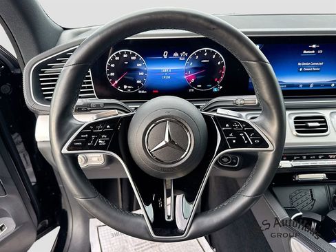 Used 2024 Mercedes-Benz GLS 450 4MATIC image 12