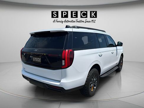 Used 2025 Ford Expedition Tremor AWD/4WD image 5