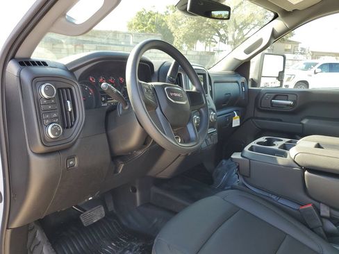 New 2026 GMC Sierra 2500 Pro w/ 1SA Pro Safety Plus Package AWD/4WD image 20