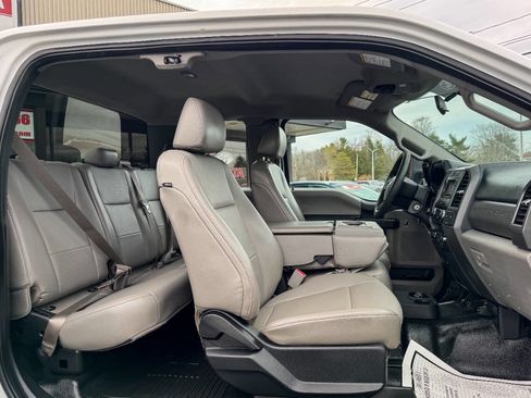 Used 2017 Ford F250 XL w/ Power Equipment Group image 10