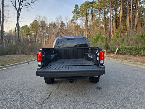Used 2023 Toyota Tacoma SR5 image 12