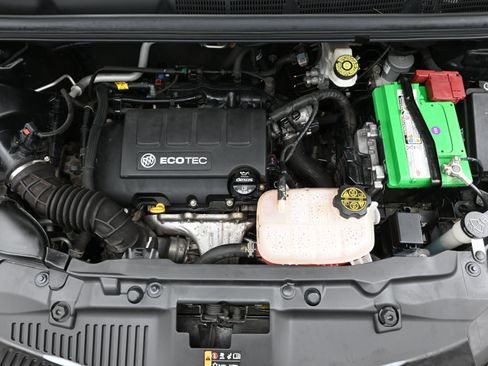 Used 2019 Buick Encore Preferred image 28