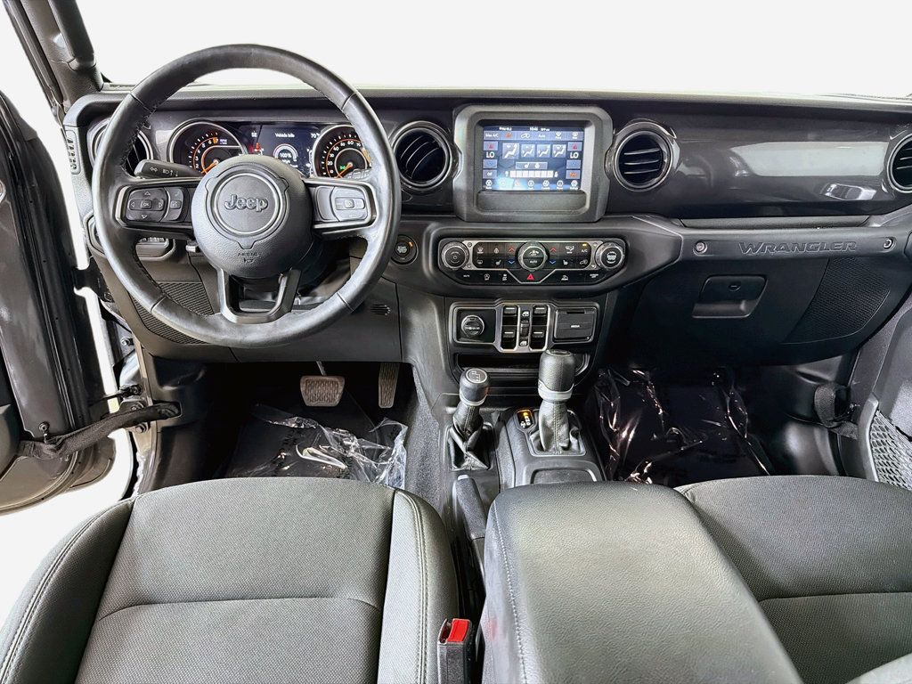 Used 2022 Jeep Wrangler Unlimited Sport AWD/4WD image 24