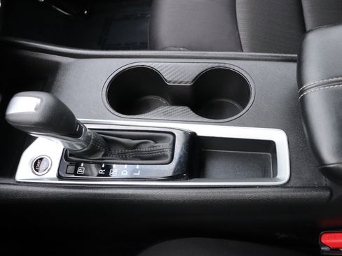 Used 2025 Nissan Altima 2.5 SV image 36