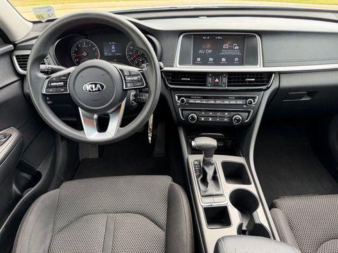 Used 2020 Kia Optima LX image 15