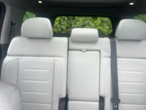 Certified 2024 Hyundai Santa Fe Limited AWD/4WD image 10