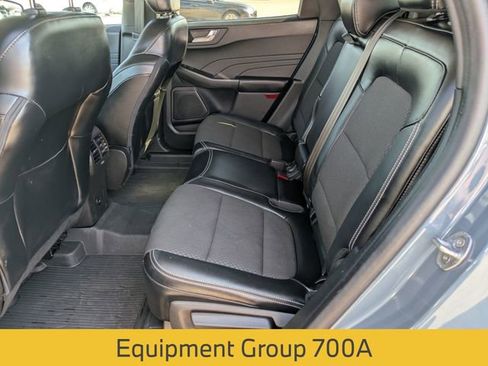 Used 2023 Ford Escape SE FWD image 20