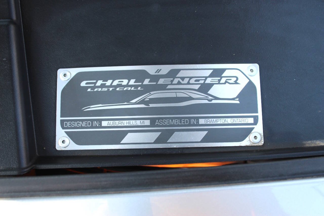 Used 2023 Dodge Challenger GT w/ Blacktop Package AWD/4WD image 15