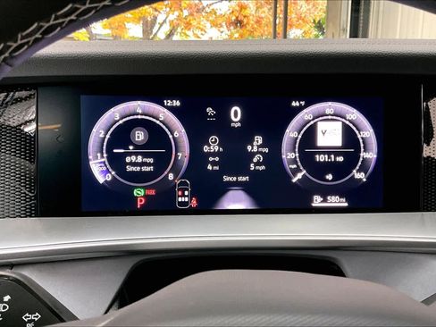 New 2026 Volkswagen Tiguan SE image 19