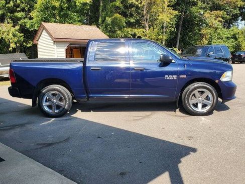 Used 2014 RAM 1500 Express AWD/4WD image 7
