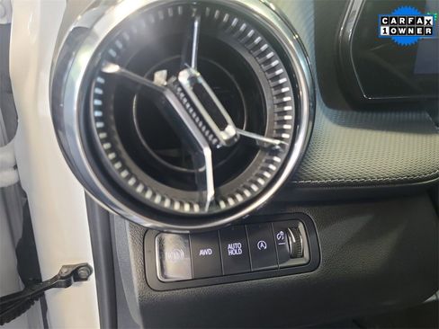 Used 2025 Chevrolet Equinox LT image 24