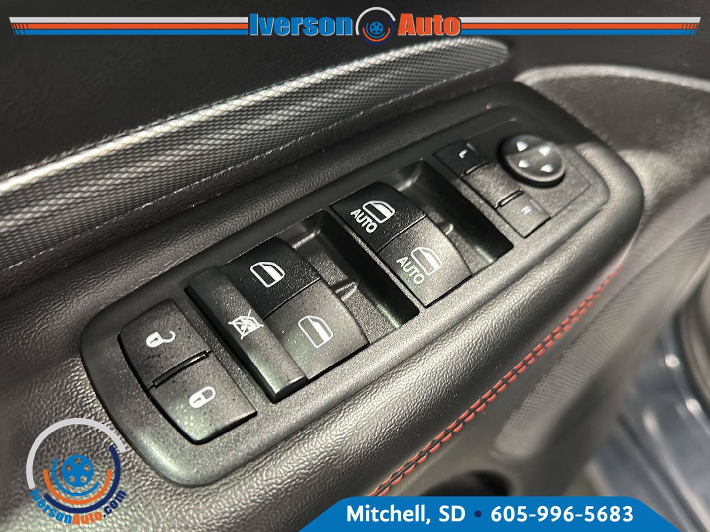 Used 2018 Dodge Durango GT AWD/4WD image 13