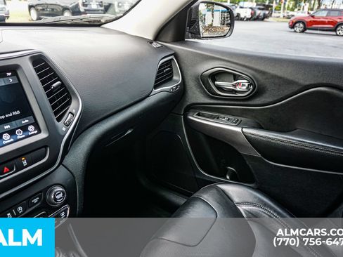 Used 2022 Jeep Cherokee Latitude Lux w/ Sun & Sound Group AWD/4WD image 46