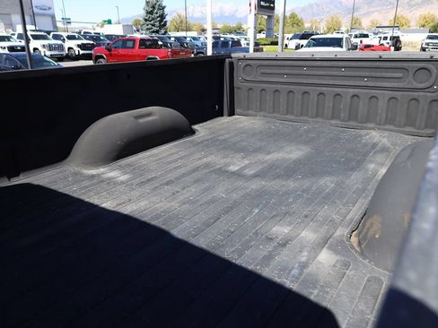 Used 2014 RAM 2500 Laramie w/ Convenience Group AWD/4WD image 21