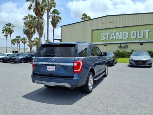 Used 2019 Ford Expedition XLT w/ Equipment Group 202A RWD image 8