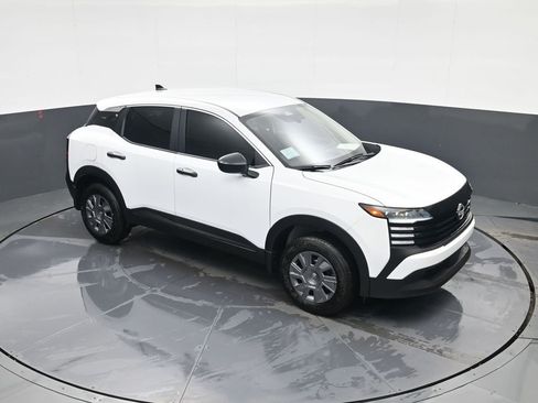 New 2026 Nissan Kicks S FWD image 23