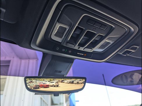 Used 2020 Chevrolet Silverado 2500 High Country w/ Technology Package AWD/4WD image 36
