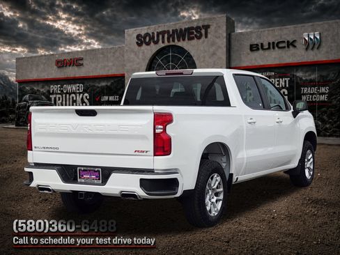 Used 2024 Chevrolet Silverado 1500 RST w/ Z71 Off-Road Package AWD/4WD image 5