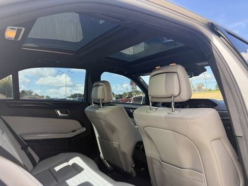 Used 2016 Mercedes-Benz E 350 Sedan image 26