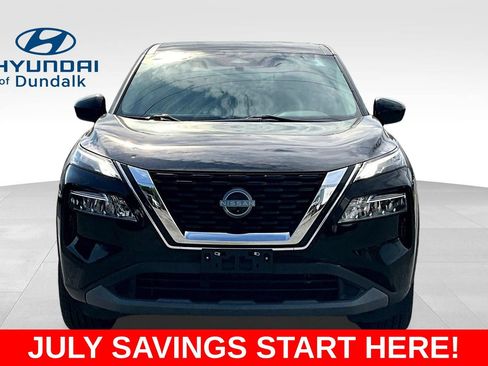 Used 2023 Nissan Rogue SV FWD image 2