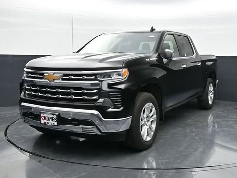 Used 2024 Chevrolet Silverado 1500 LTZ AWD/4WD image 5