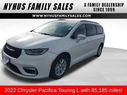 Used 2022 Chrysler Pacifica Touring-L
